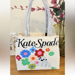 Kate Spade Novelty Fresh Picks floral Canvas Tote NWT original packaging